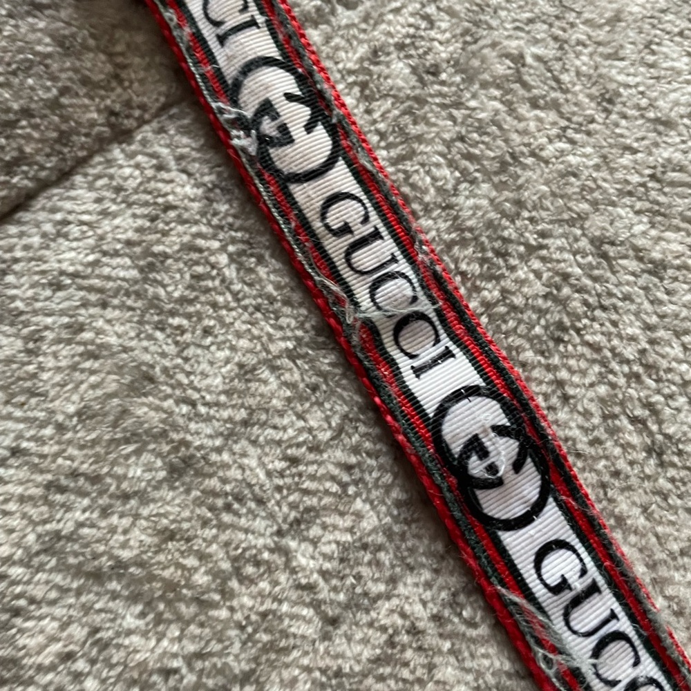 Pet collar
